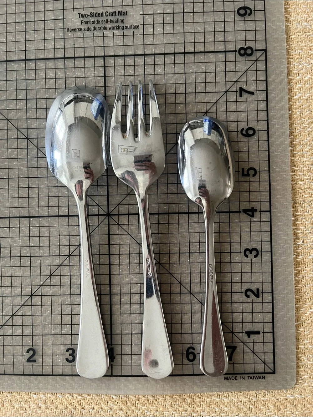 Oneida Flatwear Forks (9)